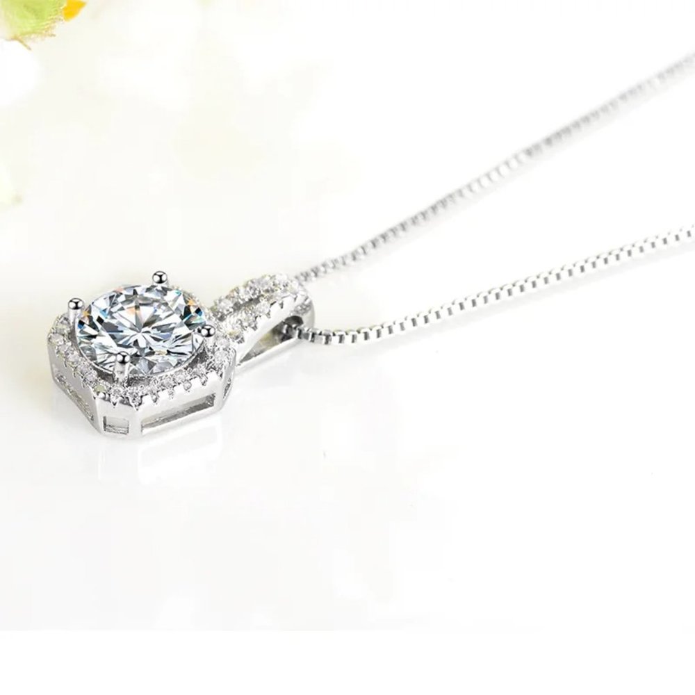 Elegant Stud Drop Ensemble 925 Sterling Silver Necklace And Earrings - Picture 4 of 6